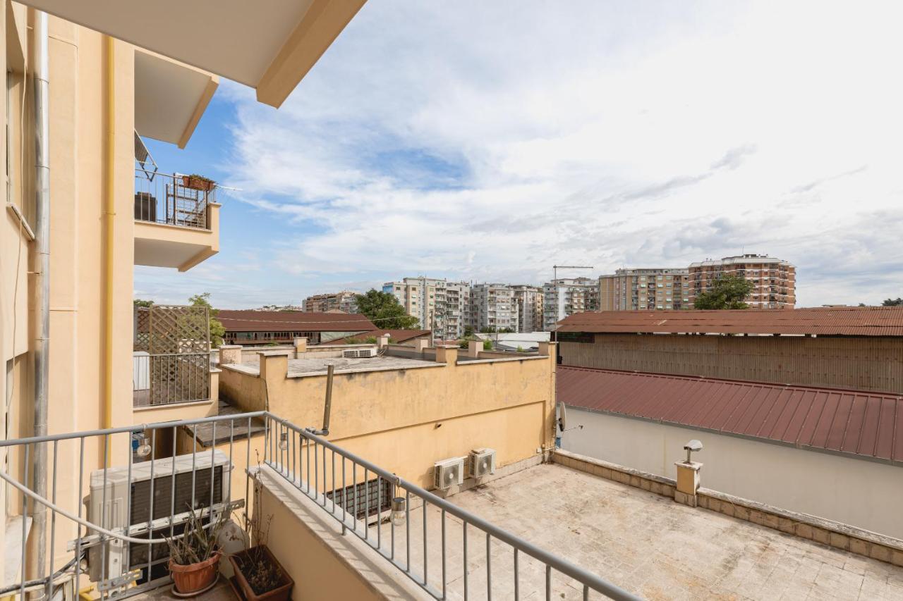 Scarfoglio Apartment, 4 Persone, 2 Camere, Balcone, Wi-Fi, Stazione Tiburtina Рим Екстериор снимка